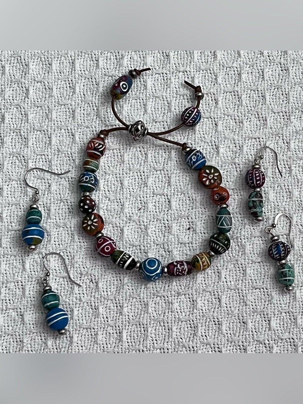 NEW Hand Painted Clay Bead Bracelet + 2 Pairs Earrings Set